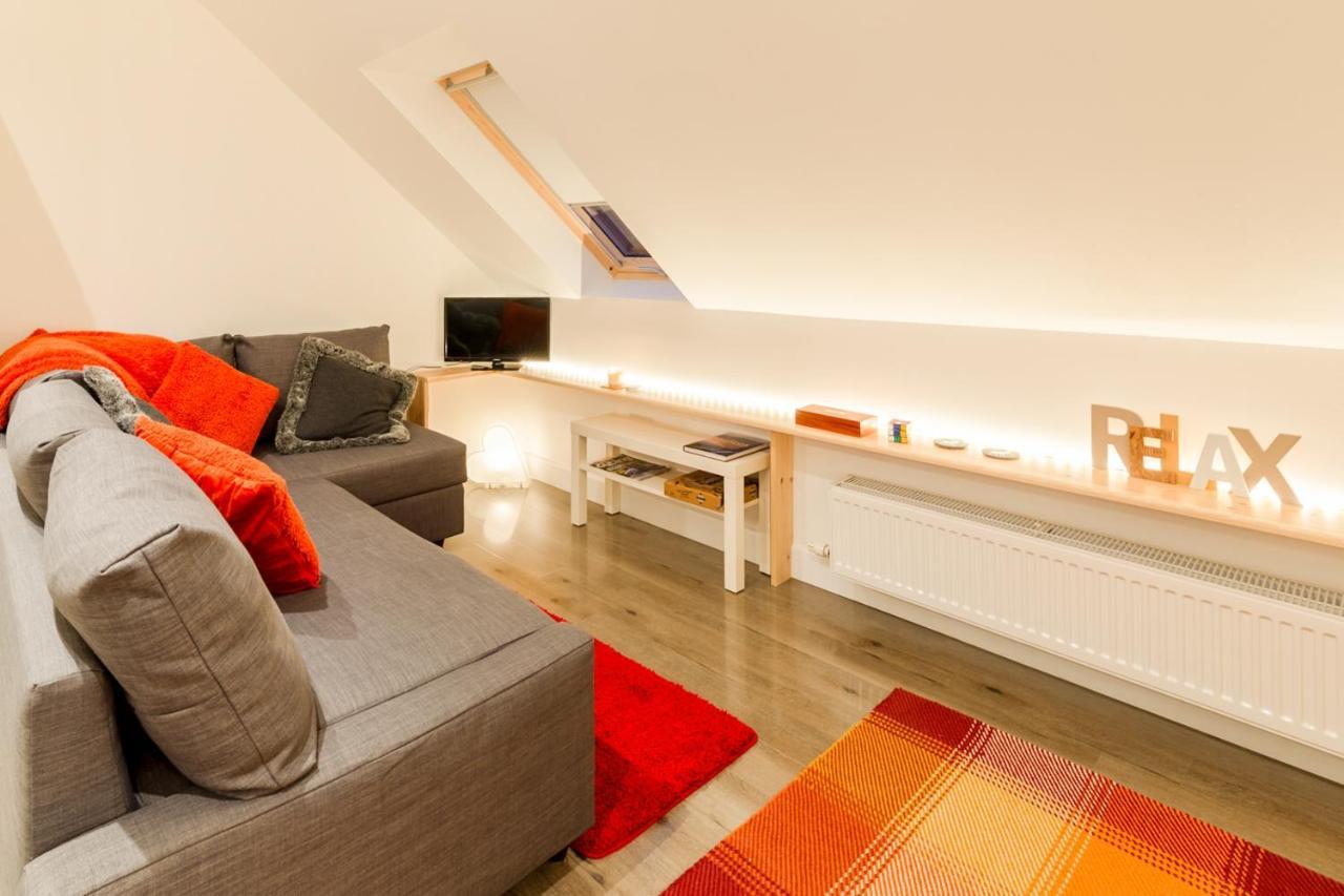 Allt Mor Rentals - Chalet With Hot Tub, And Studio Apartment No Hot Tub Ройбридж Екстериор снимка